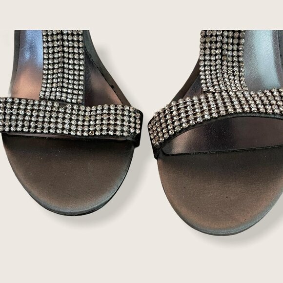 Kate Preston Rhinestone Heels with Zip Back Sz 7.5 - Picture 2 of 9